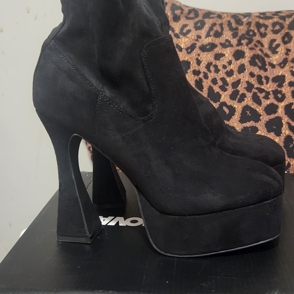 Fashion Nova Black Suede Platform Ankle Boots